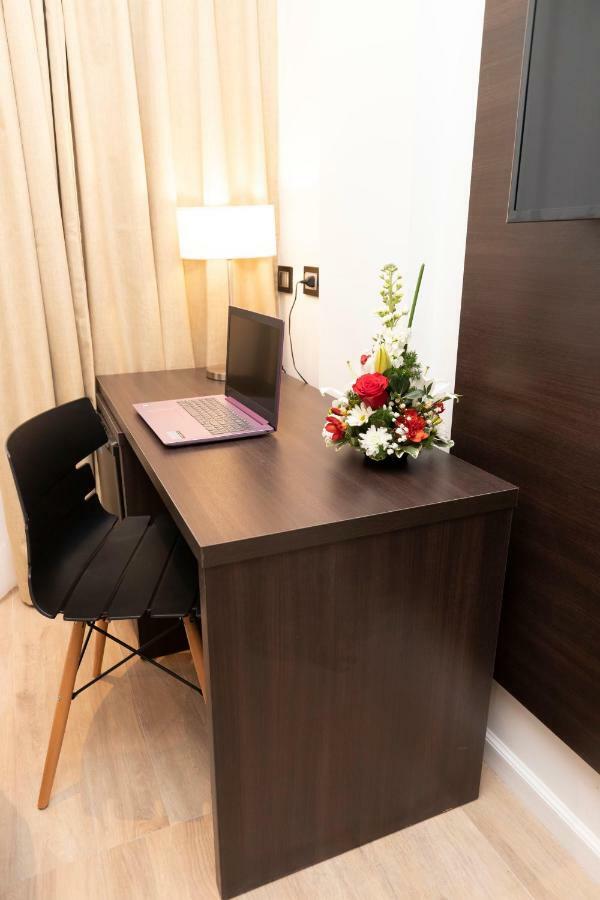 Amerian Rafaela Hotel المظهر الخارجي الصورة